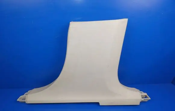 Volvo XC90 (B) pillar trim (bottom) 31363586
