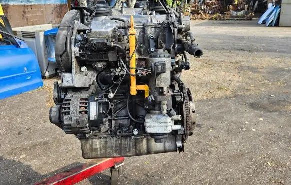 Volkswagen Polo Engine ASY