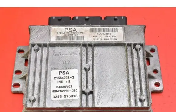 Citroen C3 Engine control unit/module ECU 9650825180