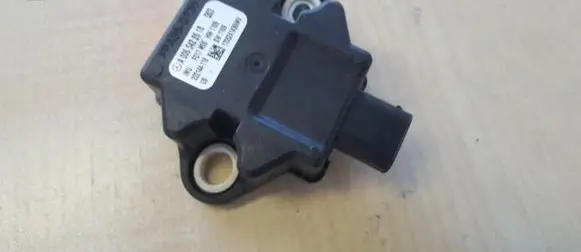Mercedes-Benz ML W166 ESP acceleration yaw rate sensor a0065422618