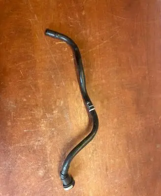 Dodge RAM Breather/breather pipe/hose 68264888AA