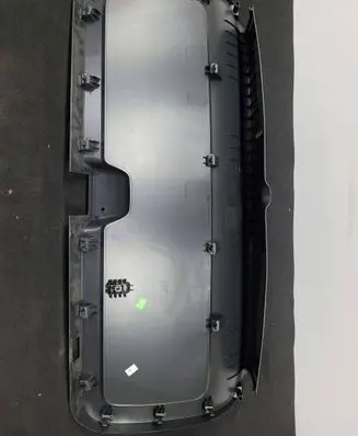 Skoda Octavia Mk3 (5E) Tailgate/boot lid cover trim 5E9867975