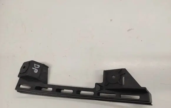 Volkswagen Caddy Front bumper mounting bracket 1T0807890B