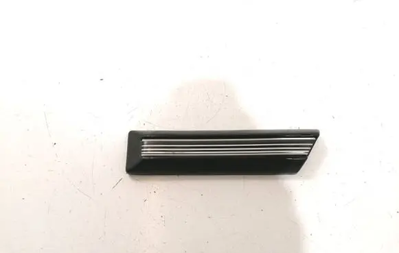 Mercedes-Benz G W461 W463 1st Gen Fender trim (molding)
