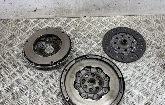 Opel Vivaro Clutch set kit