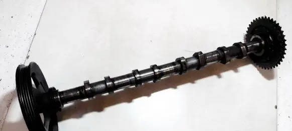 Ford Mondeo Mk III Camshaft xs7q6b292ae