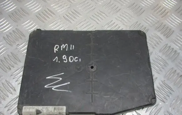 Renault Megane II Fuse box set 8200305576