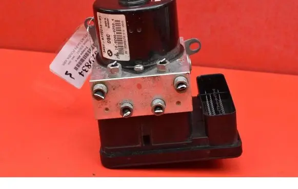 BMW X3 E83 ABS Pump 6772213