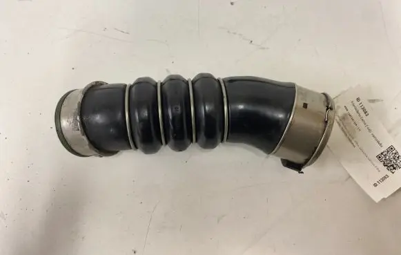 BMW 1 E81 E87 Intercooler hose/pipe 7797480 11279410