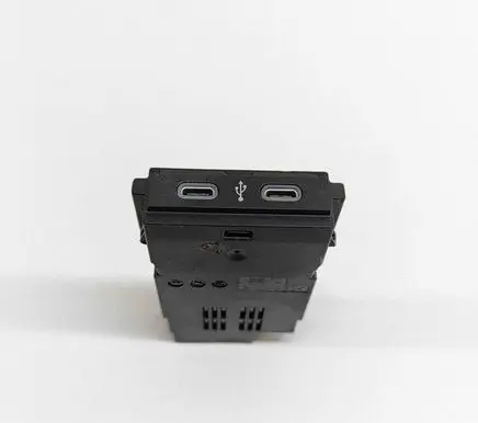 Volkswagen T-Roc USB socket connector 2G6035700