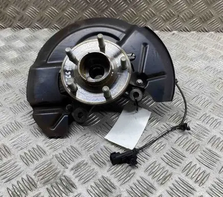 Ford Puma Front wheel hub L1TC3K170B1A L1TC2K004AB