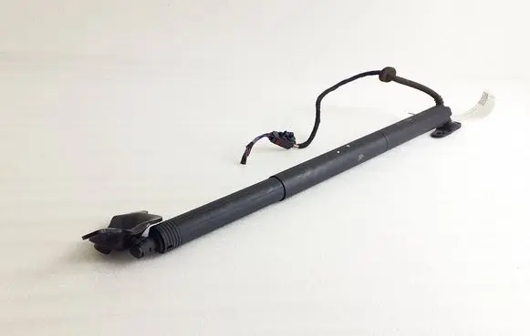 Audi Q2 - Tailgate/trunk strut/damper 81A827851C 168062 81A827603A