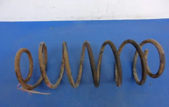 Audi 80 90 B2 Front coil spring