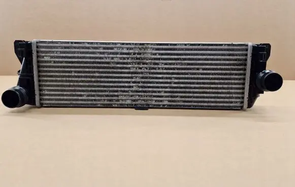 Mercedes-Benz Sprinter W907 W910 Intercooler radiator