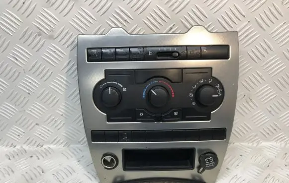 Jeep Grand Cherokee (WK) Climate control unit P56050128AC P55111009AK P56050153AF