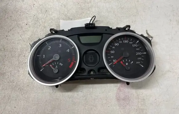 Renault Megane II Speedometer (instrument cluster) 8200720321 35110419 4HJE033938