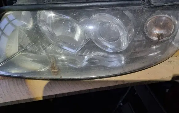 Audi A6 S6 C5 4B Headlight/headlamp 178100