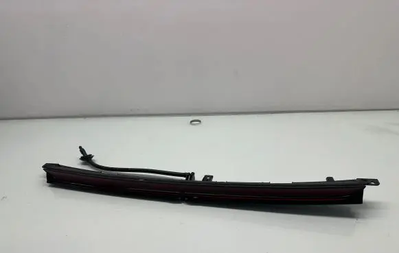 BMW 5 G30 G31 Third/center stoplight 7388946 024578901