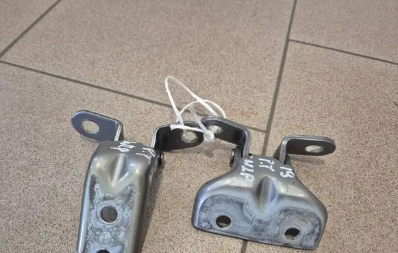 Hyundai i40 Rear door hinge set