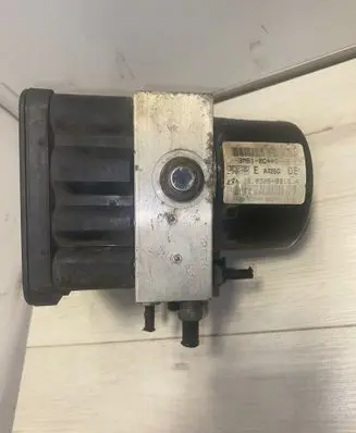 Ford Focus ABS Pump P036025869
