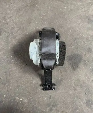 Volkswagen PASSAT B8 Rear seatbelt 3G9857806E