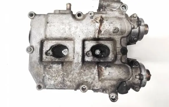 Subaru Legacy Engine head 