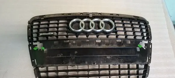 Audi A8 S8 D3 4E Front bumper upper radiator grill 4E0853653AC