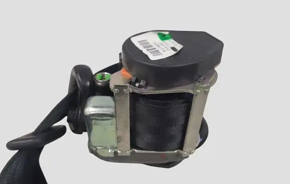 Volvo V60 Rear seatbelt 39823323 624324700 616159000