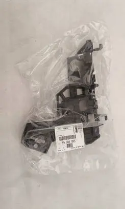 Opel Astra K Front bumper mounting bracket 39086895