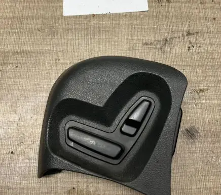 Mercedes-Benz E W211 Seat control switch 2118211358 03465820
