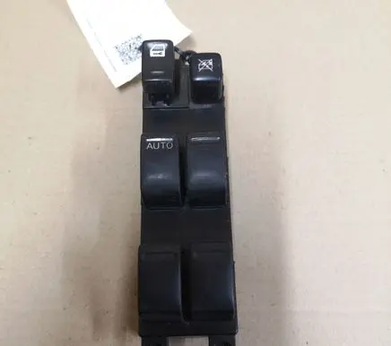 Nissan Almera N16 Electric window control switch