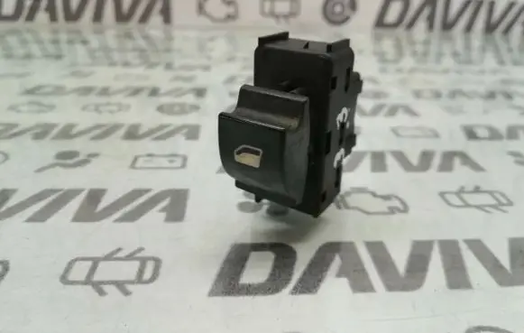 Citroen C3 Electric window control switch 96657927XT