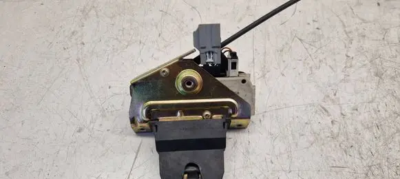 Volvo S60 Tailgate/trunk/boot lock/catch/latch 8652398 7890CZ 25351