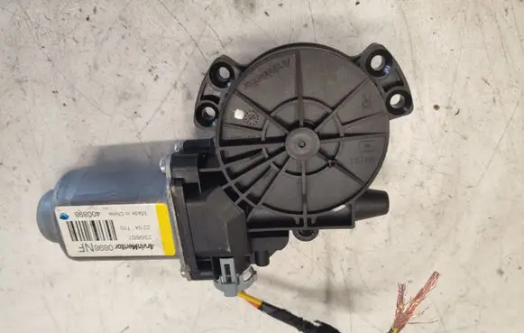 Hyundai Sonata Rear door window regulator motor 400898