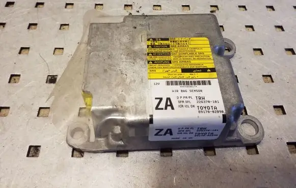 Toyota Auris E180 Airbag control unit/module 8917002B90