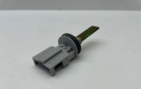 Volkswagen PASSAT B6 Interior temperature sensor 1K0907543E