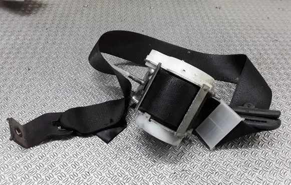 Opel Vectra C Front seatbelt