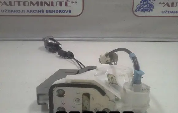 Honda Jazz Front door lock 