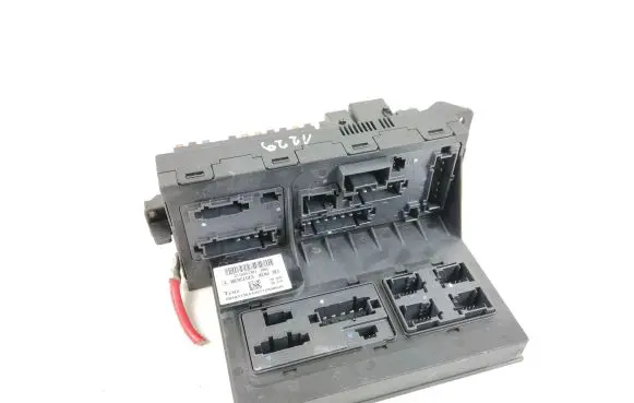 Mercedes-Benz CLS C219 Fuse module 2115457301