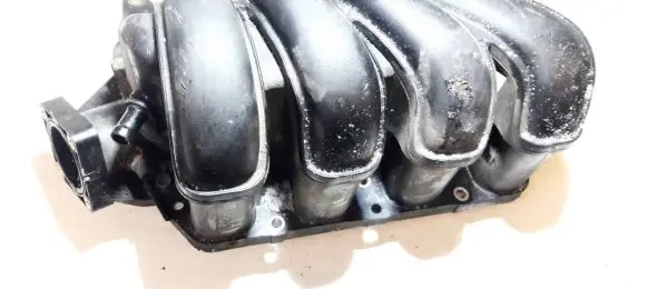Toyota Corolla Verso AR10 Intake manifold