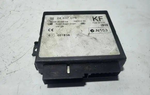 Opel Zafira A Comfort/convenience module 24437076 F005V00155 021838