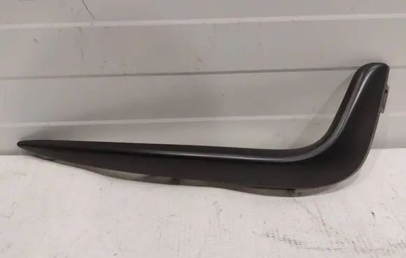 Chrysler Pacifica Front fog light trim/grill 6WF70VABAA 6WF70TRMAA