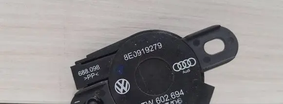 Audi A4 S4 B7 8E 8H Parking PDC sensor speaker 8E0919279 688098