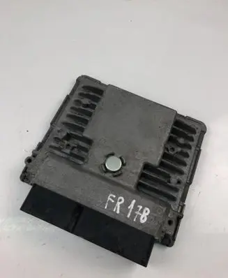 Seat Ibiza IV (6J,6P) Engine control unit/module 03F906070GS