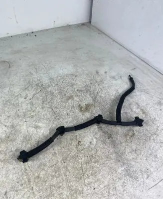 Skoda Superb B8 (3V) Fuel return line/hose 04L130235R 04L130235