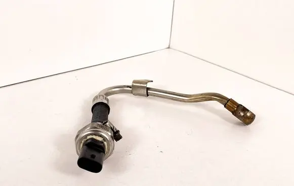 BMW 3 E92 E93 Exhaust gas pressure sensor 8507634 13628507634 7810181