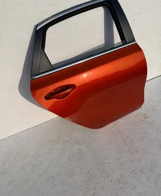 KIA Ceed Rear door 