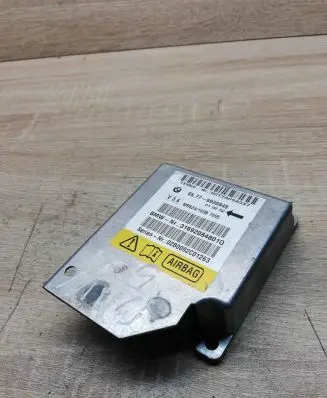 BMW 5 E39 Airbag control unit/module 6920848