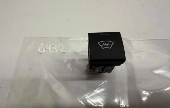 Toyota RAV 4 (XA50) Windscreen/window heater switch G8070M421D