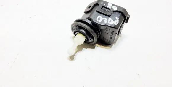 Volkswagen Polo Headlight level adjustment motor 1J0941295C
